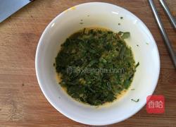 香椿煎蛋饼的做法图解4