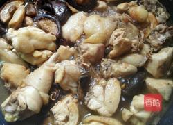 鸡肉炖蘑菇的做法图解7