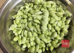 肉丝炒毛豆的做法图解1