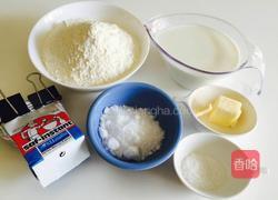 面包机版奶香吐司的做法图解1