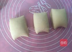 小猪豆沙包的做法图解3