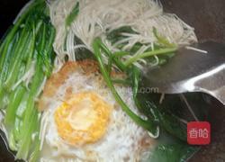 菠菜鸡蛋面的做法图解3