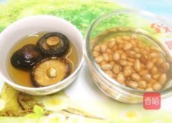 花生炖猪蹄的做法图解2