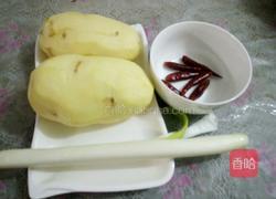 炝拌土豆丝的做法图解1