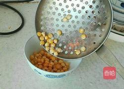 玉米松子的做法图解4