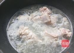 玉米莲藕排骨汤的做法图解8