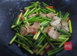 蒜苗炒肉的做法图解10