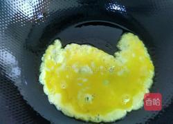 茼蒿炒鸡蛋的做法图解3