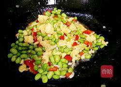 毛豆炒鸡蛋的做法图解9