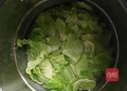 圆白菜炒肉的做法图解3