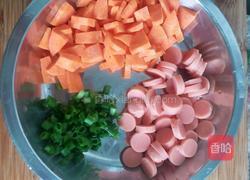 火腿蛋炒饭的做法图解1