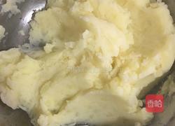 焗奶香土豆泥的做法图解2