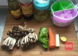 蚝油蟹味菇的做法图解1