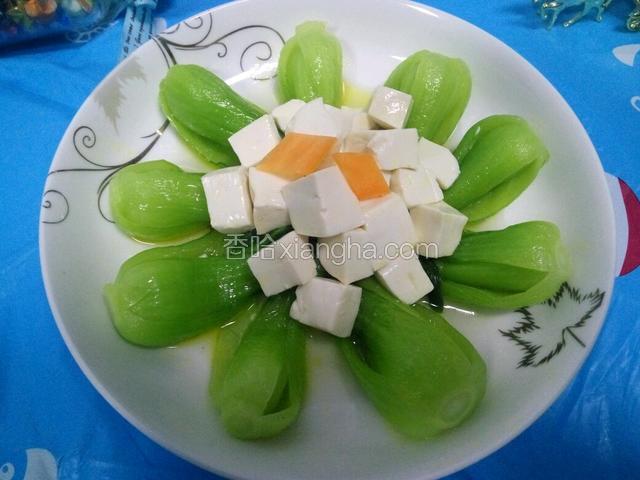 加入味精出锅装盘