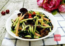 凉拌木耳火腿黄瓜丝的做法图解8