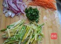 鸡丝拌春笋的做法图解3