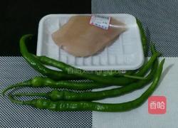 青椒爆炒鸡丁的做法图解1