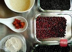 补气固脾八宝粥的做法图解1