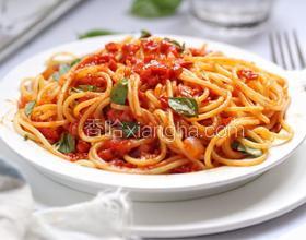 番茄意大利面