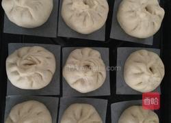 香葱猪肉包。的做法图解4