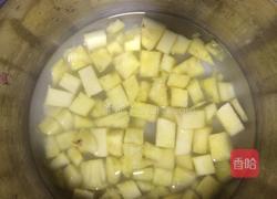 菠萝蛋奶露的做法图解3