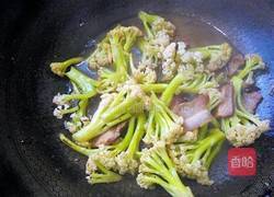 有机花菜炒肉的做法图解11