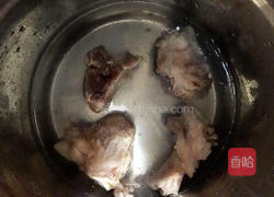 筒骨冬瓜汤的做法图解3