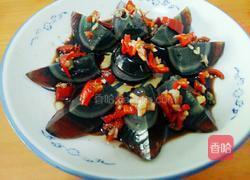 酸辣松花蛋的做法图解8