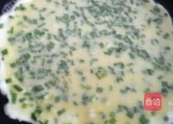 韭菜虾皮鸡蛋饼的做法图解4