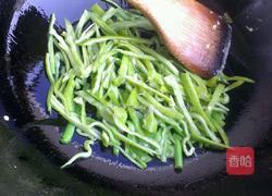 青椒炒鸡蛋的做法图解5