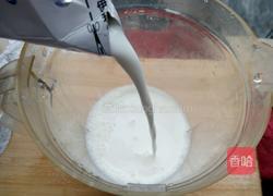 香蕉牛奶冻的做法图解4