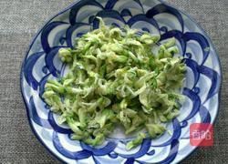 槐花饼的做法图解2