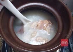 砂锅煲皮蛋瘦肉粥的做法图解5