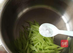 凉拌莴苣的做法图解3