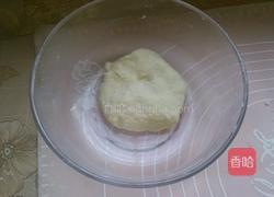 韭菜水煎包的做法图解1