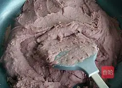 Illustration of how to make bean paste filling 7