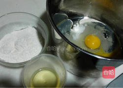 老式鸡蛋糕的做法图解1