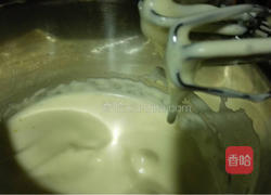 老式鸡蛋糕的做法图解2