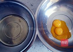 DIY奶油草莓蛋糕的做法图解2