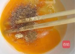 煎鸡蛋卷的做法图解2