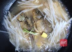 萝卜丝炖鲫鱼汤的做法图解7