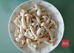 西芹木耳白玉菇的做法图解4
