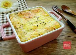 Cheese Baked Mashed Potatoes Recipe Illustration 13