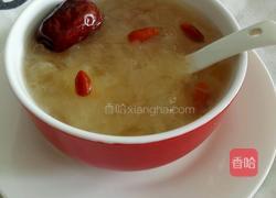 大枣银耳汤的做法图解5