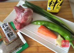 孜然羊肉粒的做法图解1