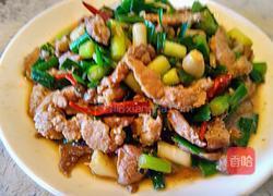 蒜苗炒肉的做法图解7