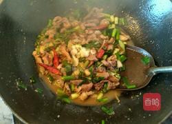 蒜苗炒肉的做法图解6