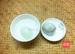 快速腌咸鸭蛋的做法图解2