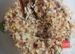 白菜肉陷儿饼的做法图解2