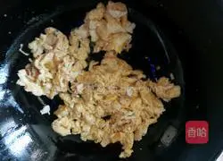 Illustration of how to make fried egg sauce 6